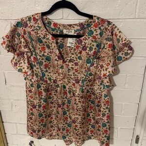 Umgee Cream Floral Paisley Ruffle Sleeve Blouse